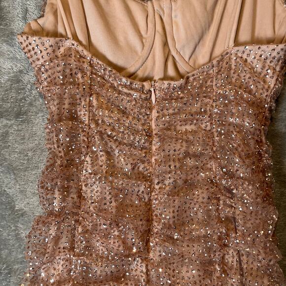 HELLO MOLLY BOTTLES OF BUBBLES GLITTER DRESS NUDE Size Medium New - Picture 3 of 9